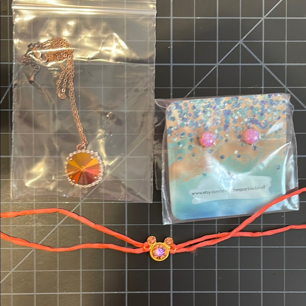 The Sparkled Shell Jewelry Lot Disney Mickey Mouse Coral Opal Earrings